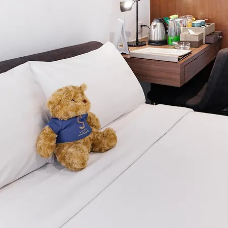 S33 Compact Sukhumvit Hotel