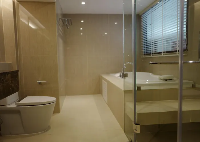 S33 Compact Sukhumvit 3*