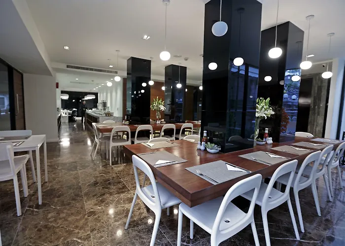 S33 Compact Sukhumvit