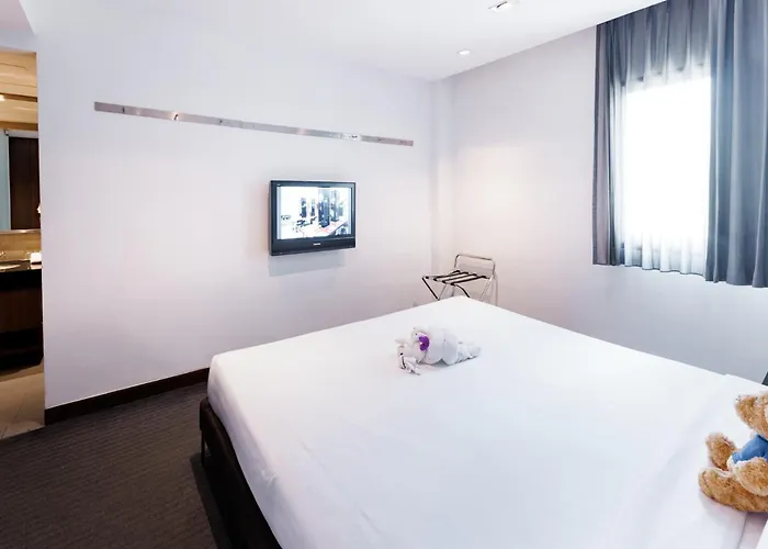 S33 Compact Sukhumvit Hotel
