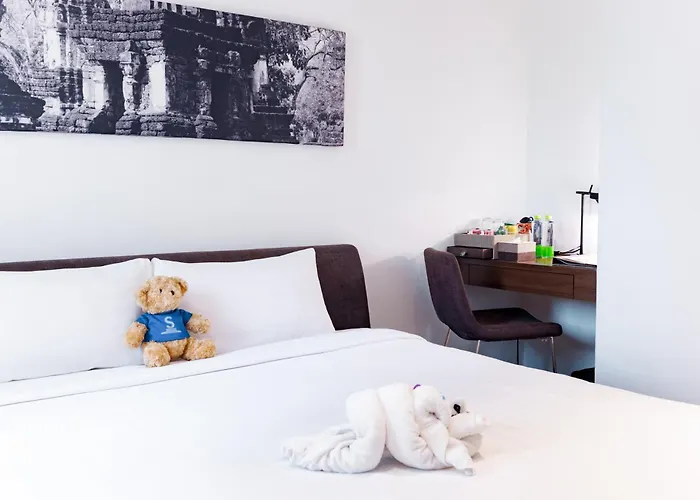 S33 Compact Sukhumvit Bangkok