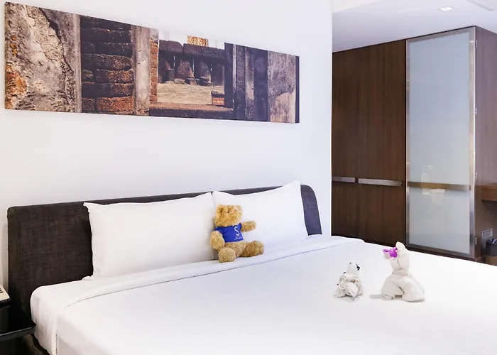 S33 Compact Sukhumvit Hotel