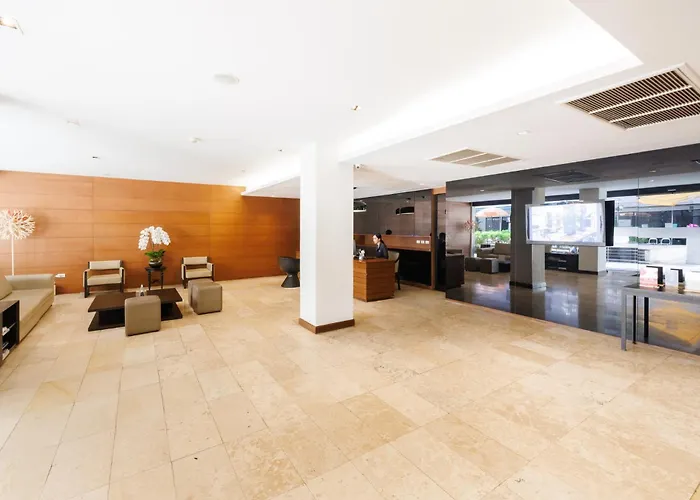 S33 Compact Sukhumvit 3*